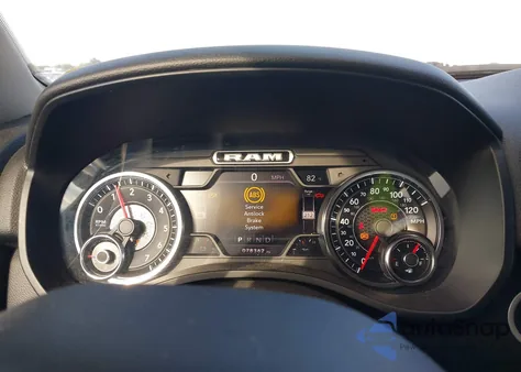 2020 Ram 1500 Big Horn 4X4 5'7 Box из США, поврежденный, VIN 1C6SRFFT3LN344682